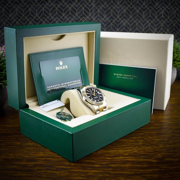 Rolex Sky-Dweller 326933